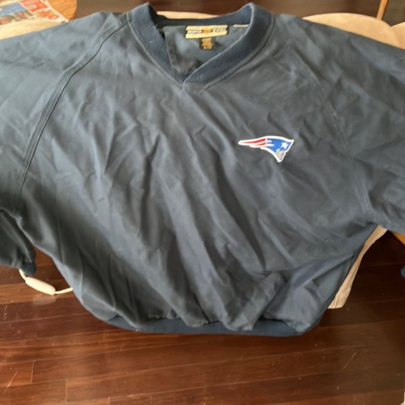 New England Patriots pull over windbreaker, extra large - Picture 1 of 2